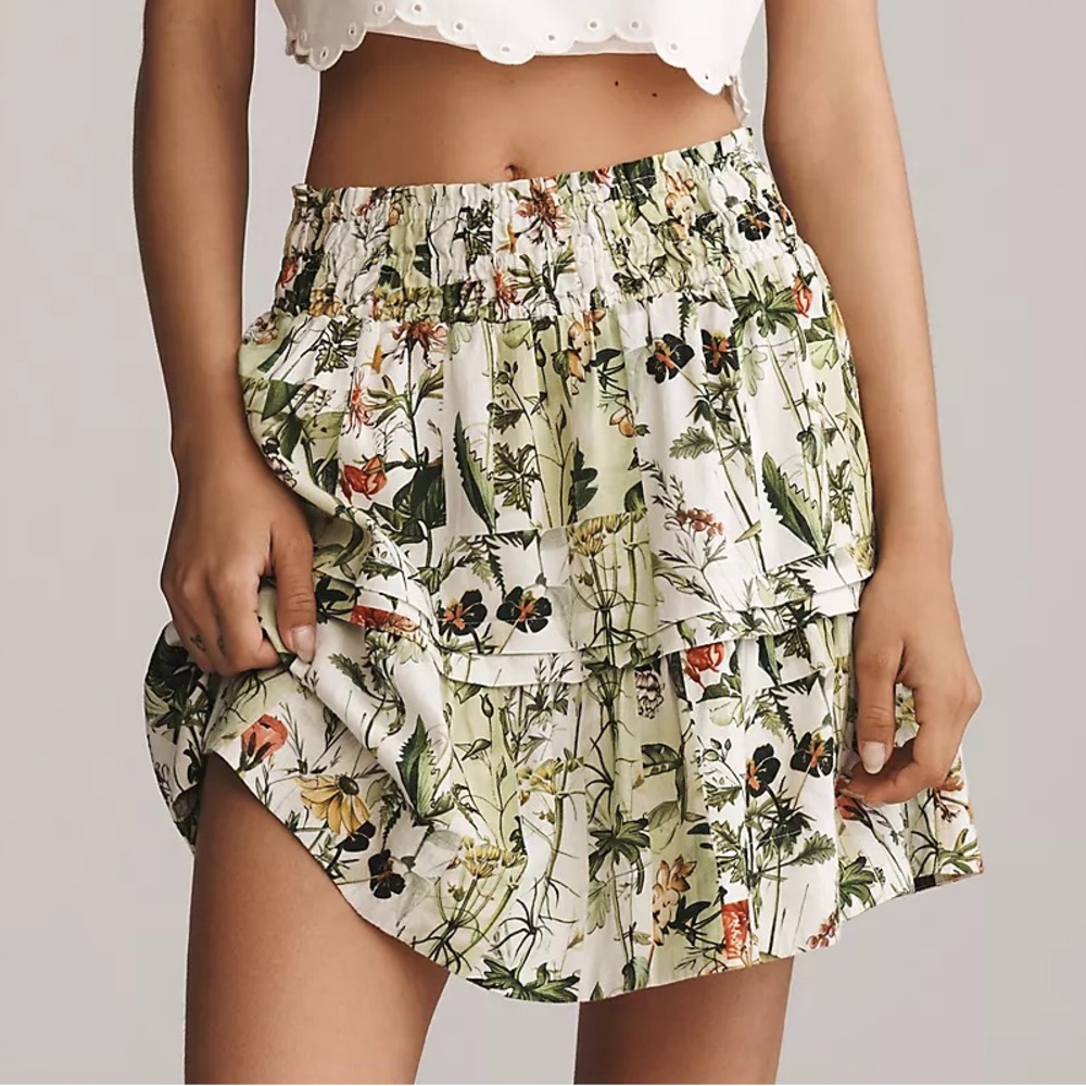 Anthropologie Somerset White Floral Tiered Mini Skirt Size Small